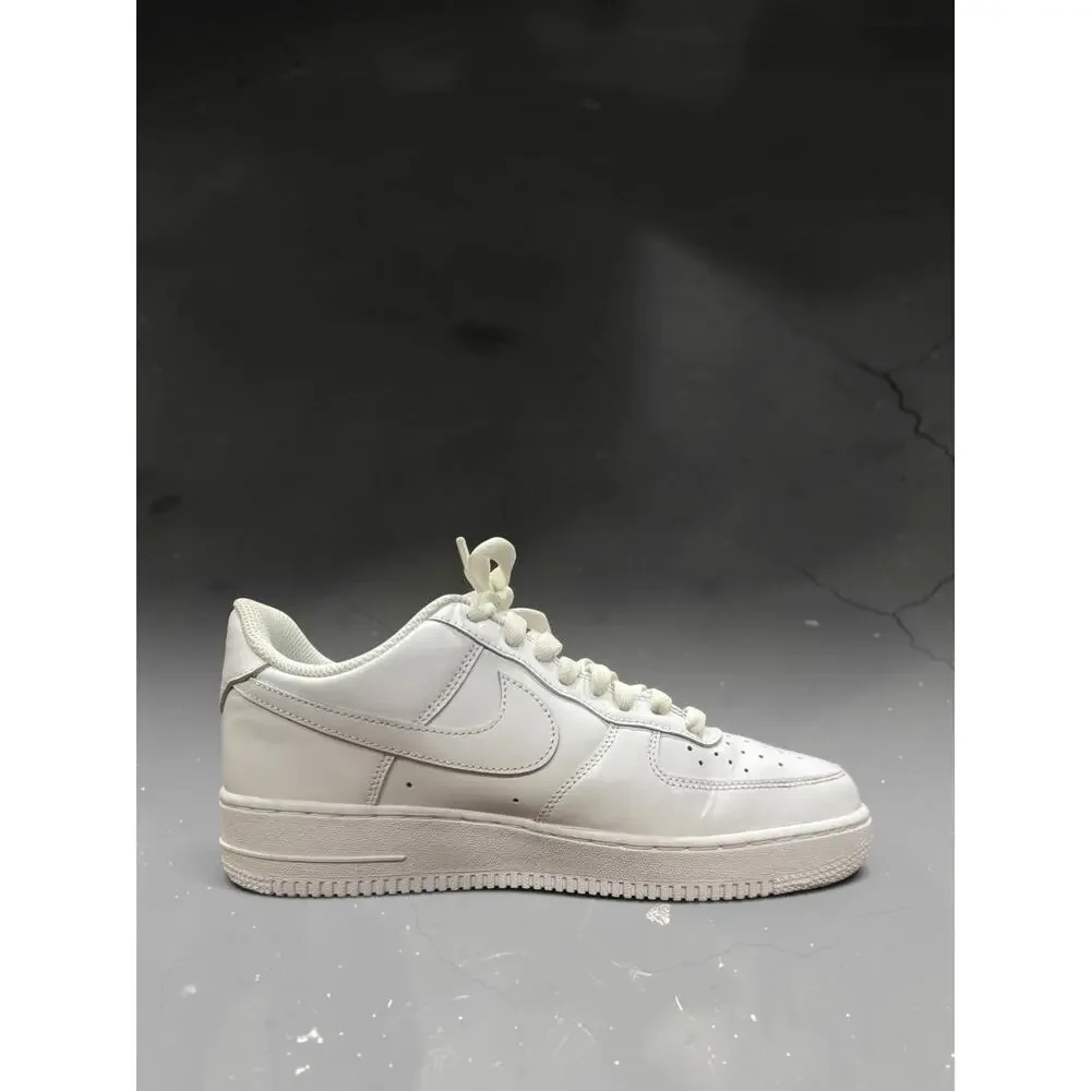 Nike Air Force 1 '07 White CW2288-111 Men's 8 / Women's 9.5 Used